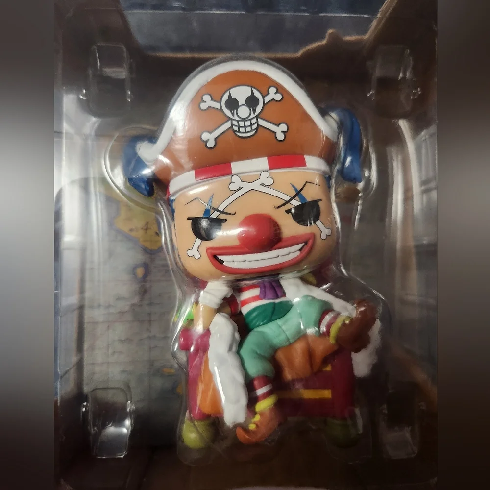 Funko Pop Deluxe Buggy the Clown Figure - Red, Blue, Brown - Picture 2 of 4
